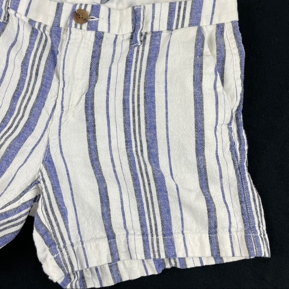 Old Navy Shorts Womens Size 8 White Blue Striped - Picture 4 of 8